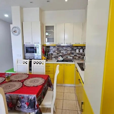 Apartment Alexsa Golem *